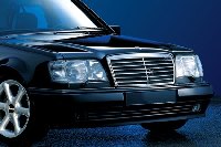 Kuehlergrill w124 3025.jpg